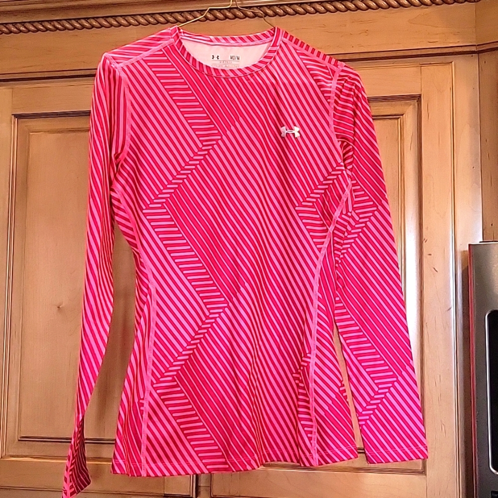 UA Adult M